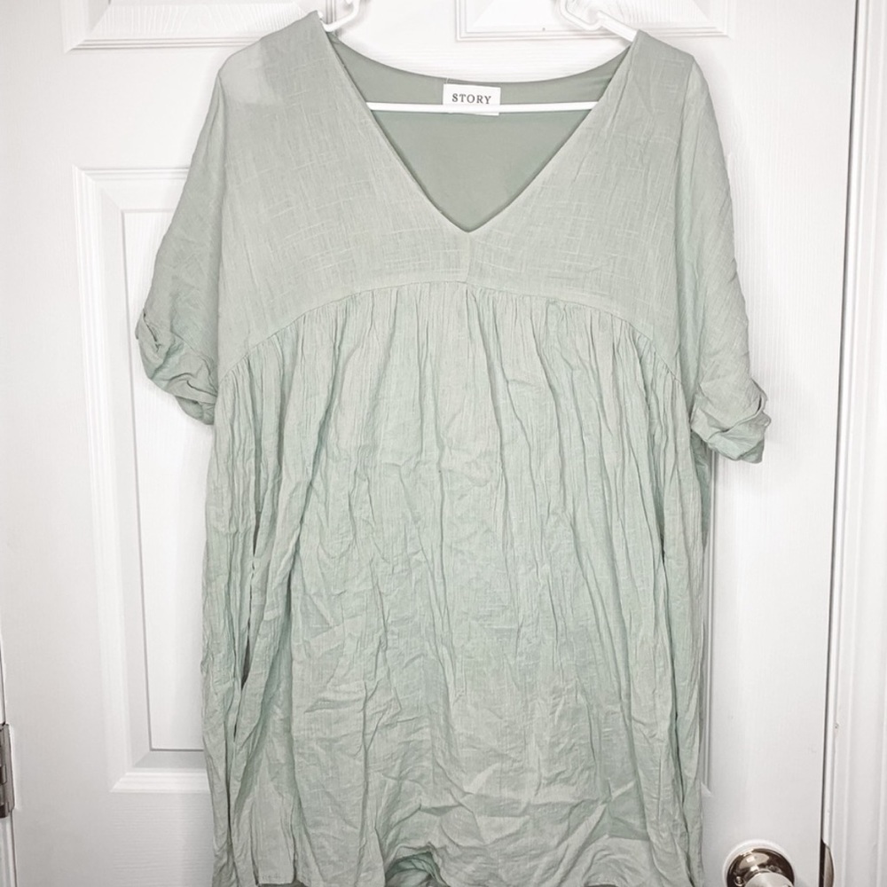 Story v-neck babydoll blue tunic top